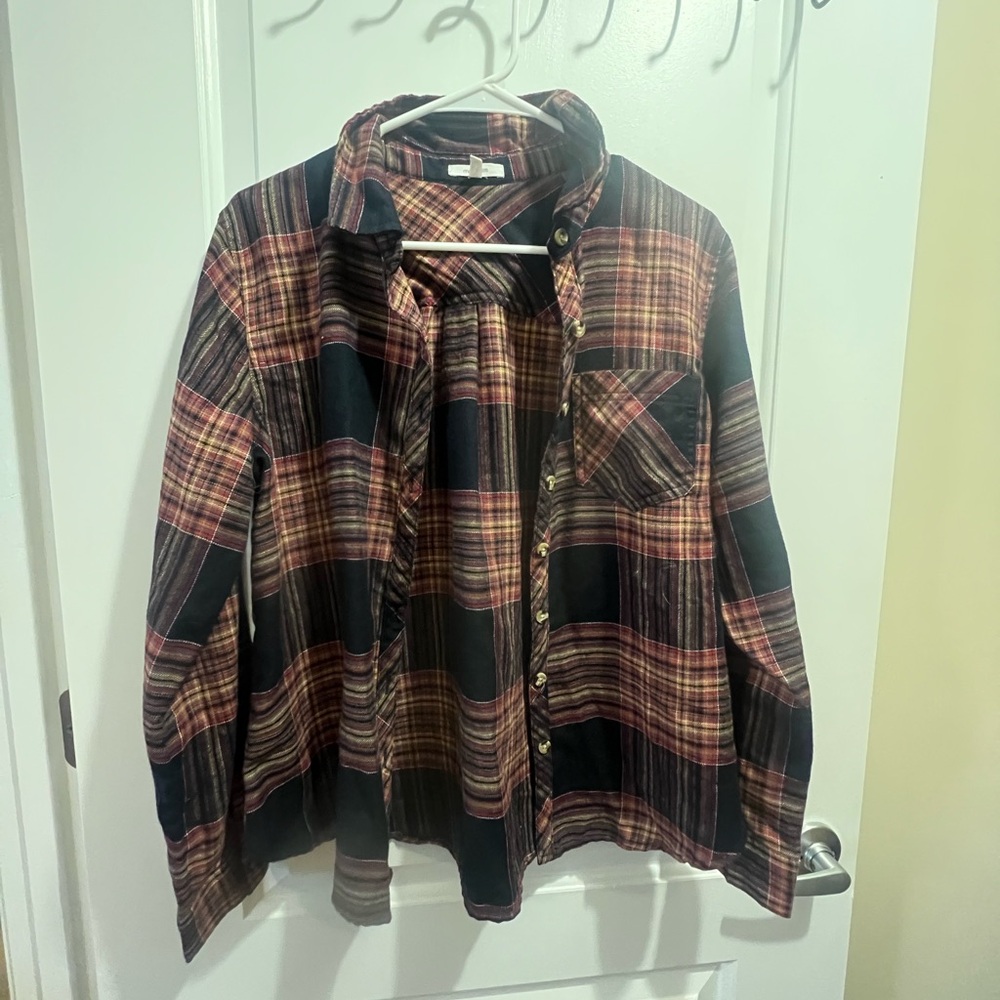 Plaid Button-Up Shirt